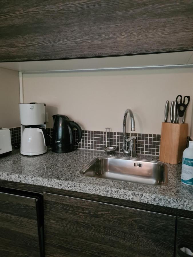 Great Canal Studio - Water View & Free Parking Amsterdam Extérieur photo